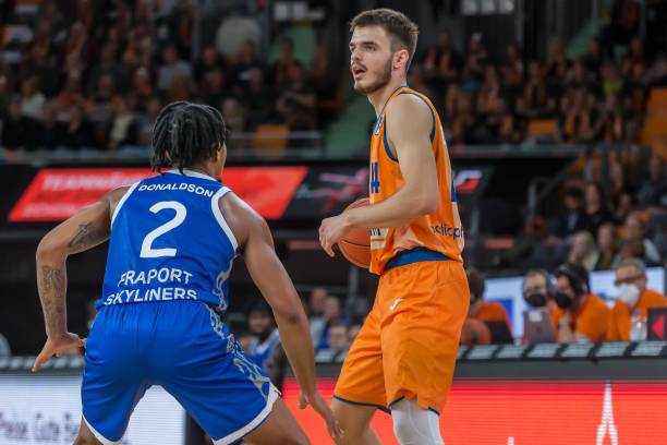 也揭示了中 也揭示了中